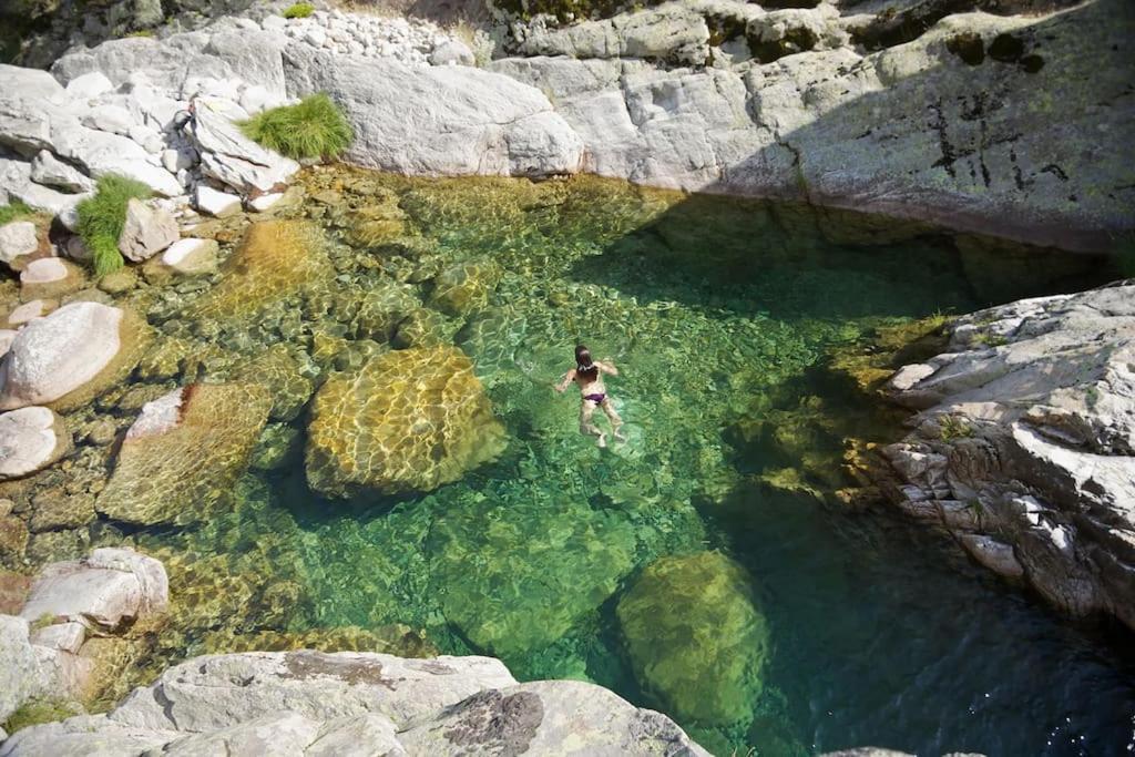 Casa Rural En Candeleda Con Piscina Y Un Maravilloso Jardin Exterior foto