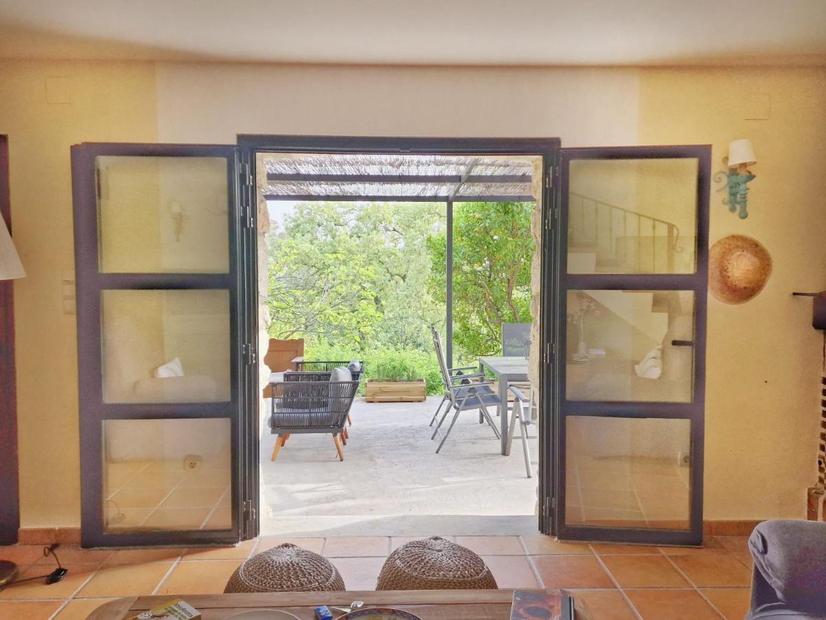 Casa Rural En Candeleda Con Piscina Y Un Maravilloso Jardin Exterior foto